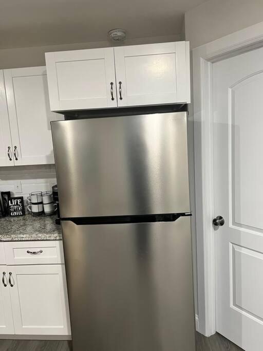 Luxury **Cozy• 2 Bedroom 2 Min. From Ewr / Newark Downtown المظهر الخارجي الصورة